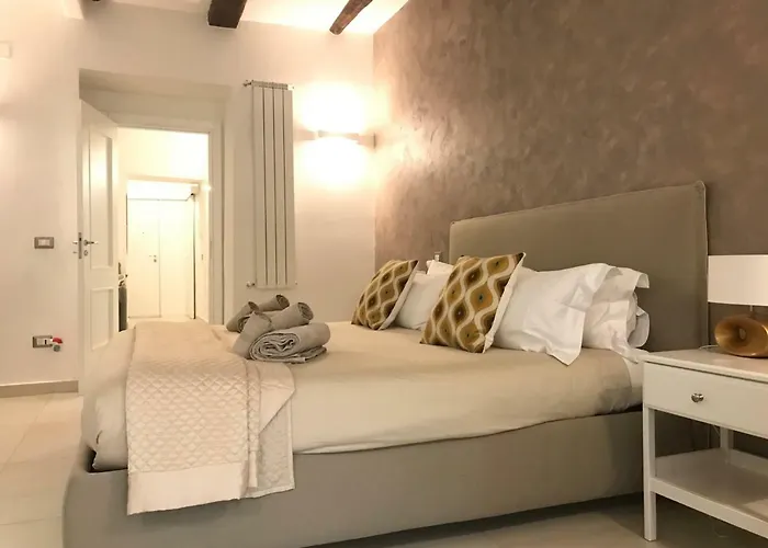 Napoli Plebiscito Apartment